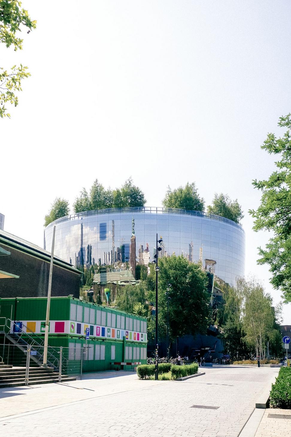 Contemporary sustainable architecture